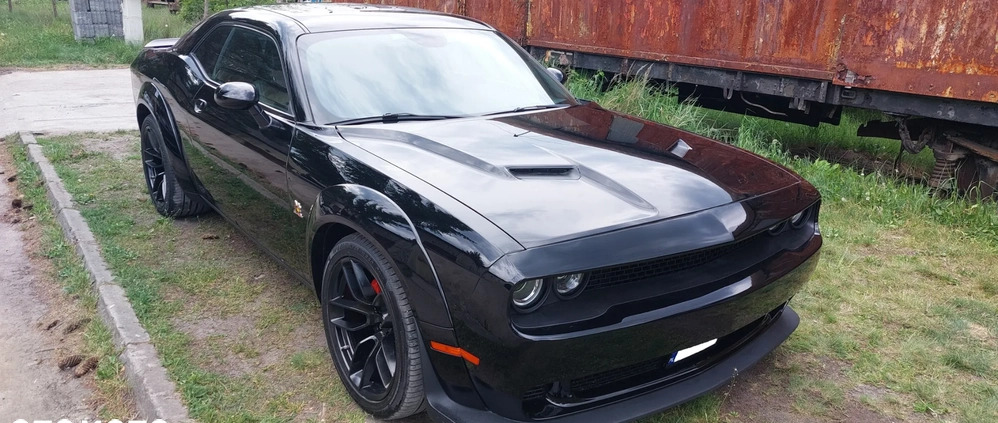 Dodge Challenger cena 150000 przebieg: 77000, rok produkcji 2015 z Toruń małe 277